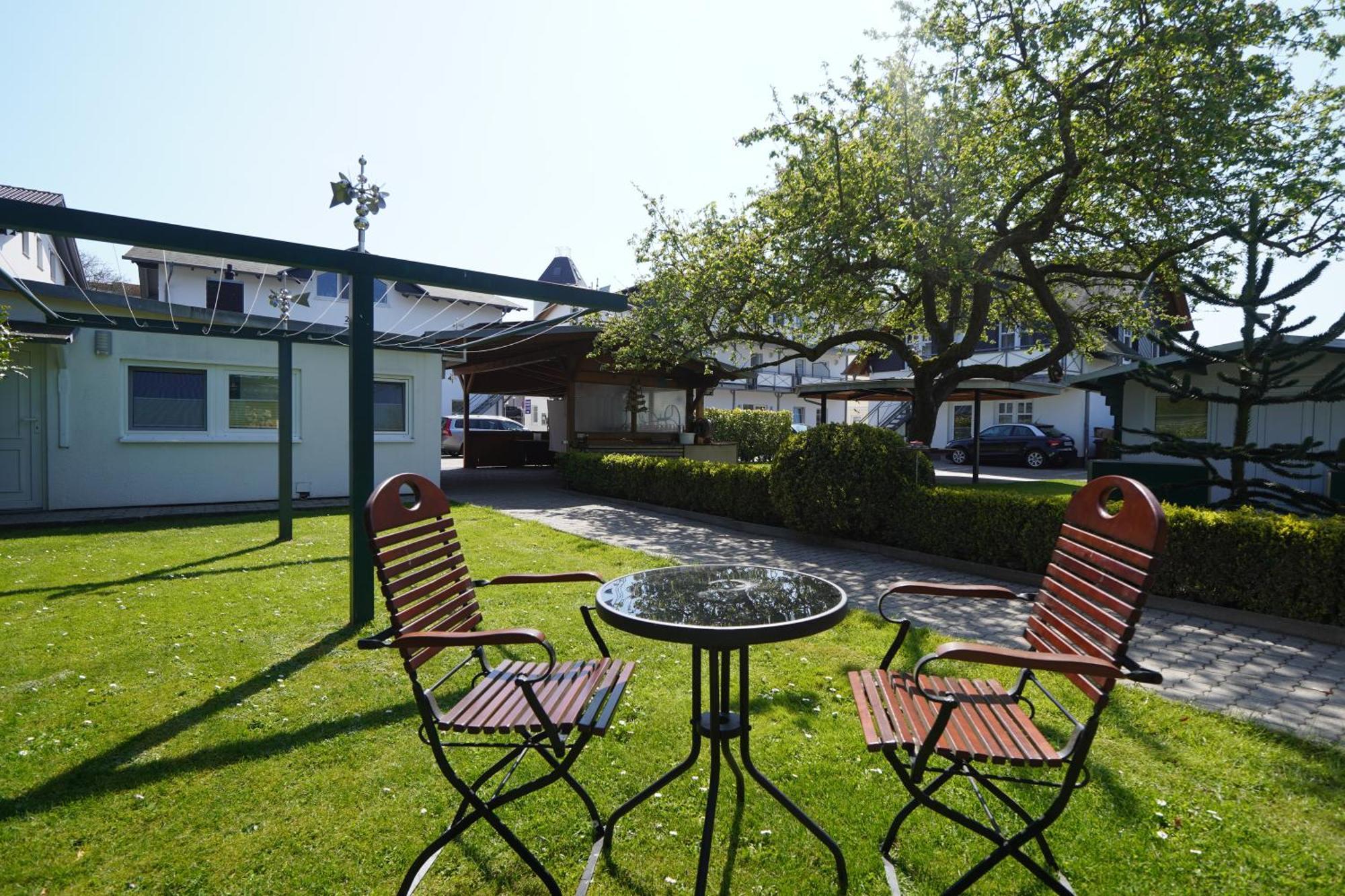Pension Middel Binz Exteriör bild