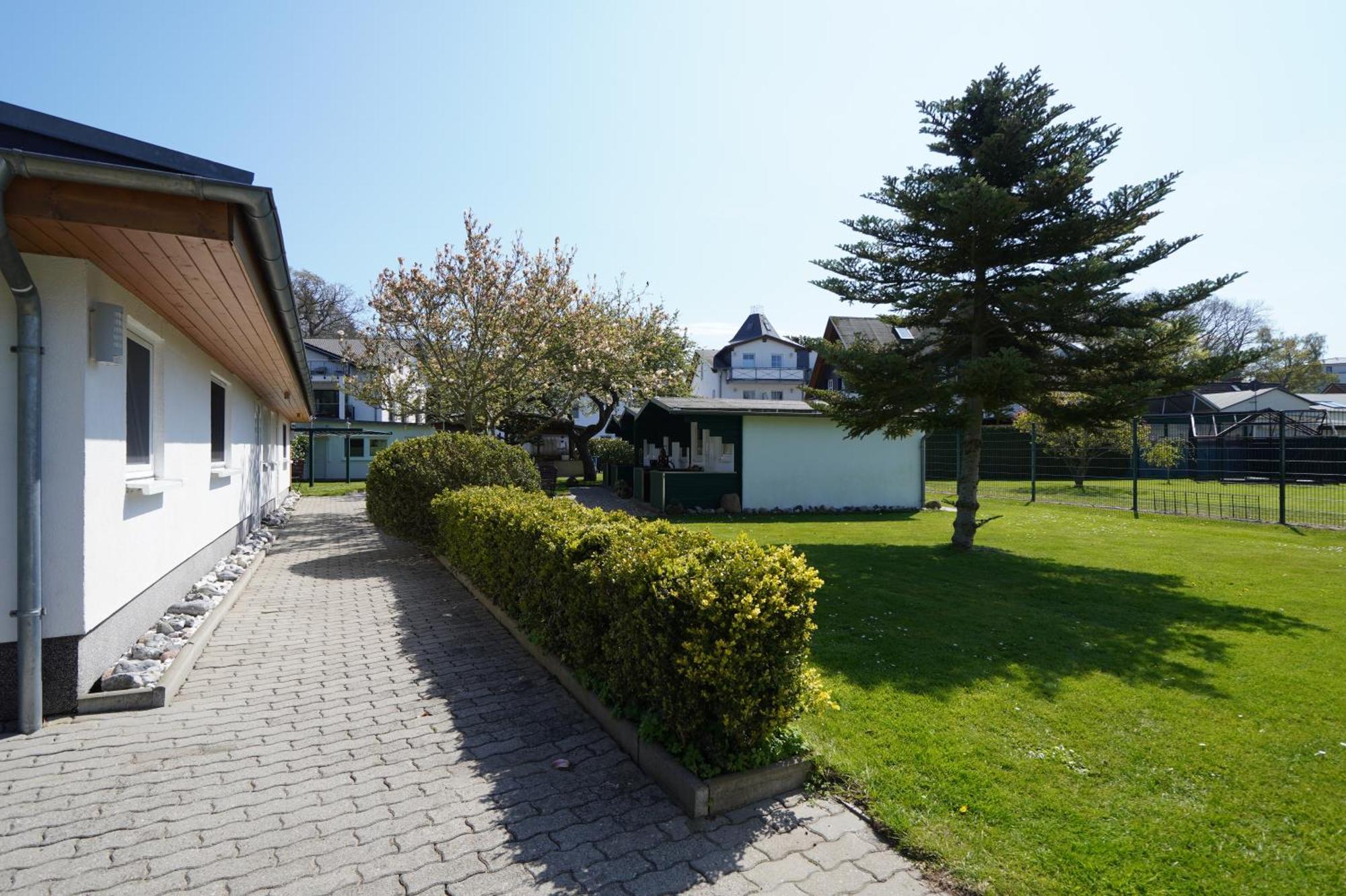Pension Middel Binz Exteriör bild
