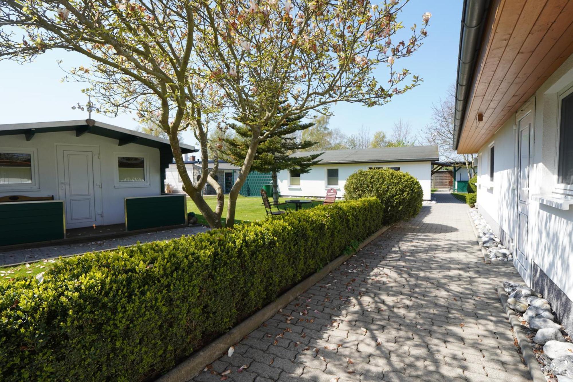 Pension Middel Binz Exteriör bild